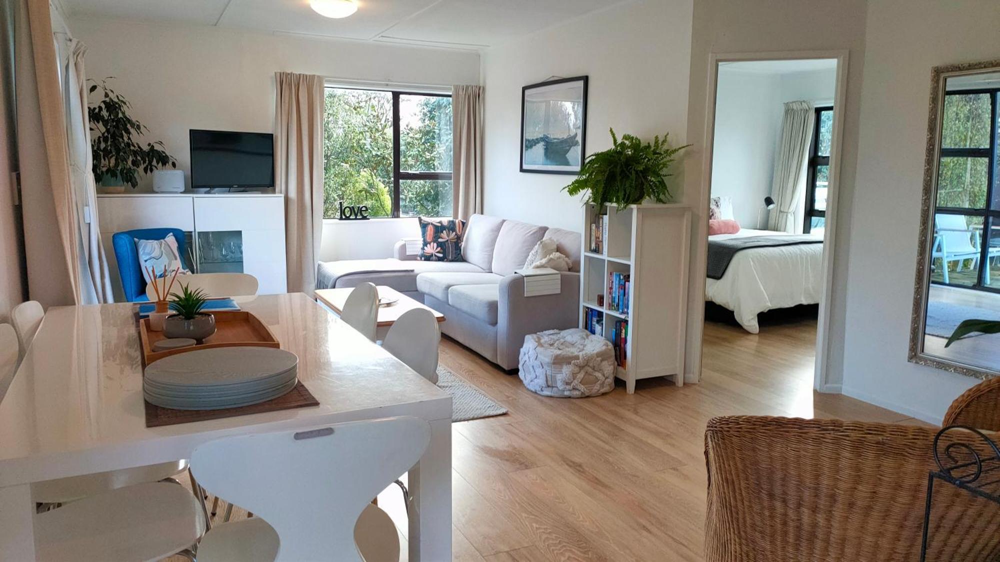 Tui Cottage Martinborough Buitenkant foto